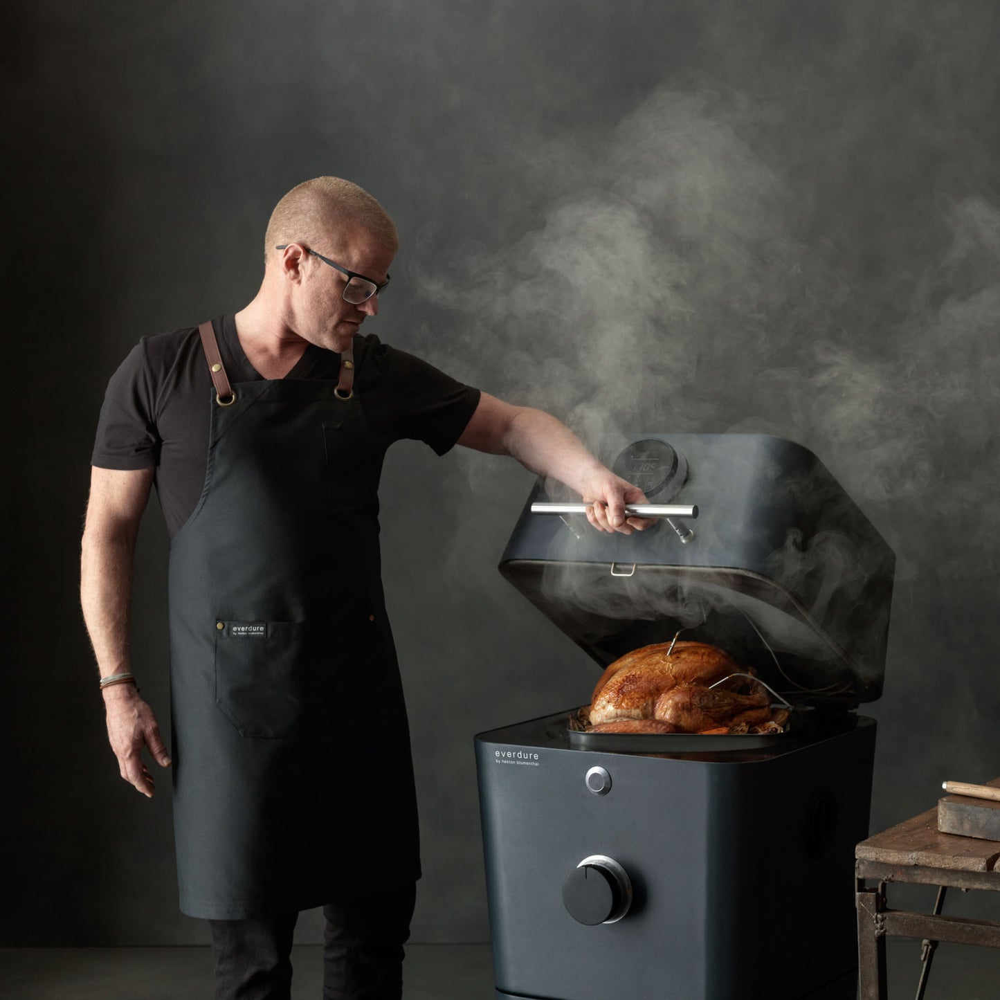 4K — Everdure av Heston Blumenthal  (Beställnings vara ca 2-3 vecka)