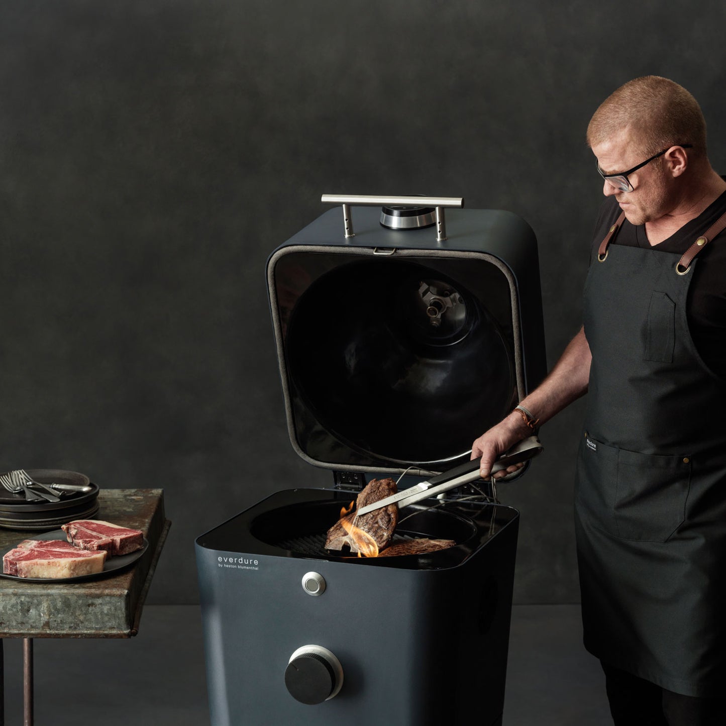 4K — Everdure av Heston Blumenthal  (Beställnings vara ca 2-3 vecka)