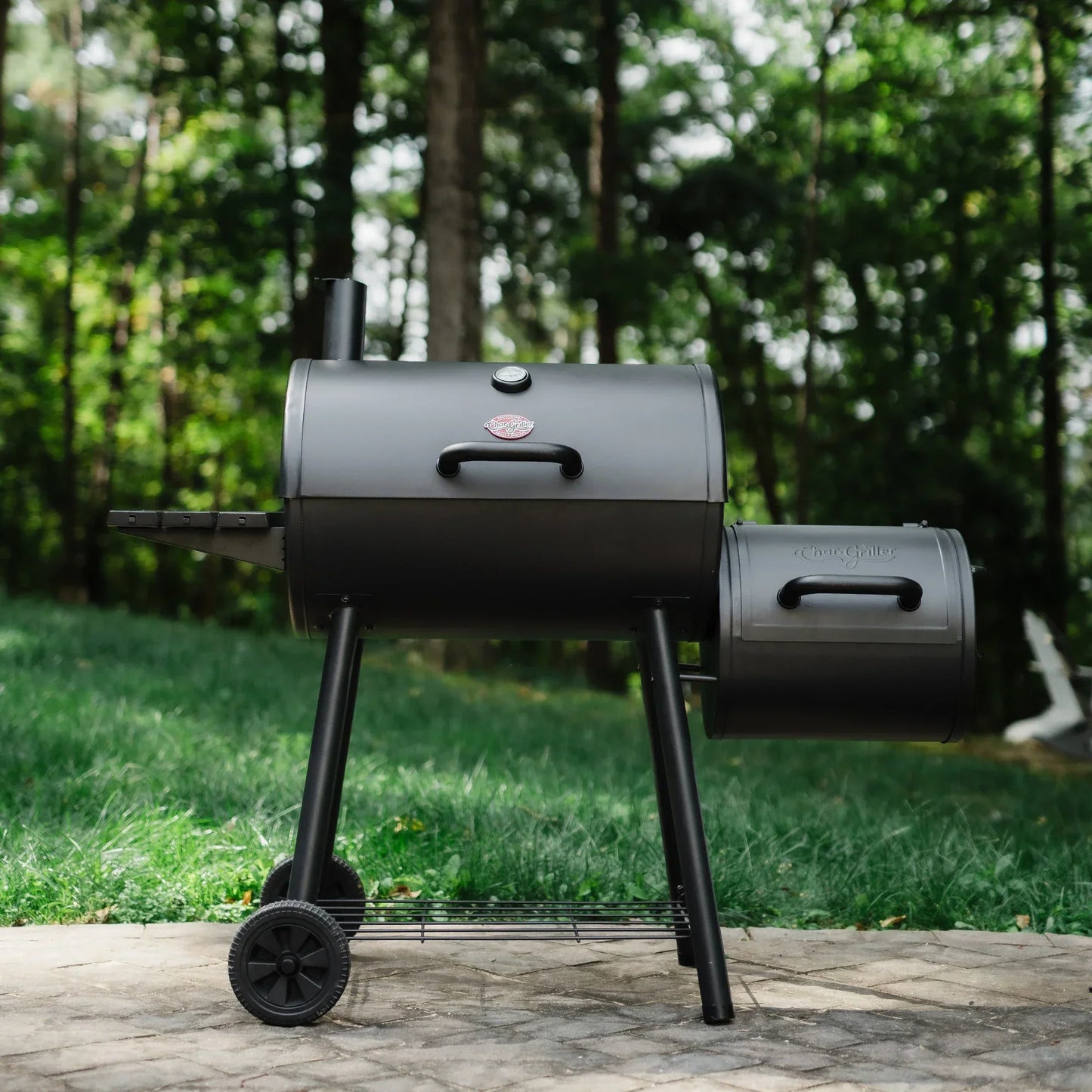 Char-Griller Smokin' Pro™ Tunngrill och Offset-rökugn
