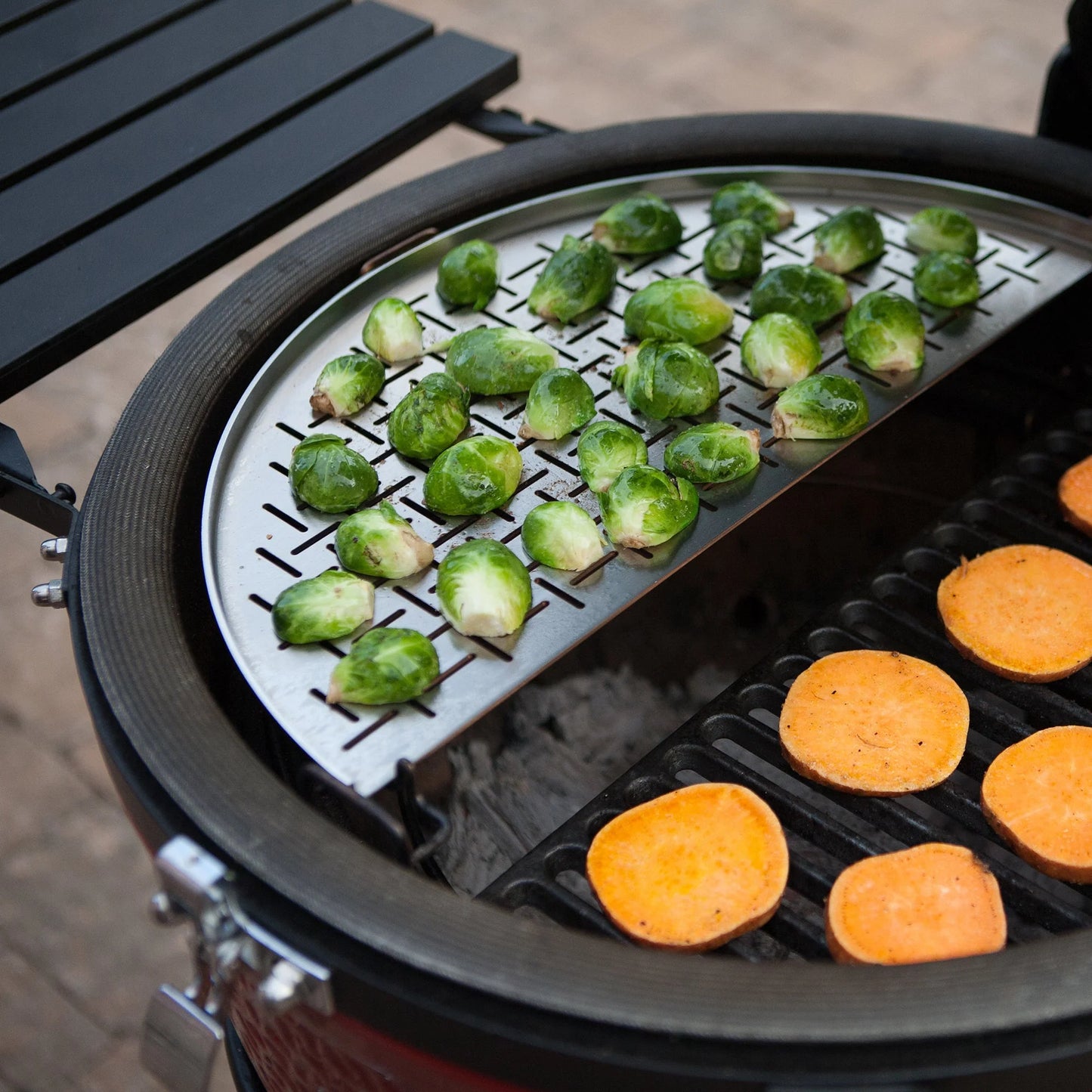 Kamado Halvmåneformat fisk- och grönsaksgaller till Classic Joe